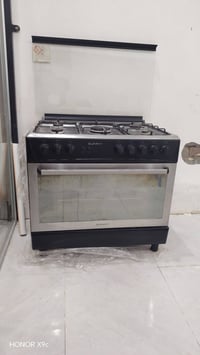 فرن إيطالي • مستعمل قليل • حي رساله