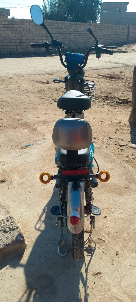 دراجه شحن للبيع مستعمله شهر ونص فقط جديد. السعر 325 …… ***********
