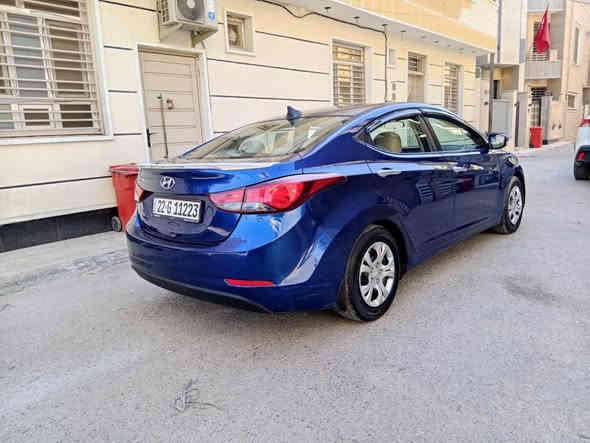 السلام عليكم النترا موديل ٢٠١٦وارد أمريكي صور الحادث منشورا مواصفات نص فول مكينه ١٨٠٠دوش مكينه وكير وحداديه وتبريد مكفولات السونار سياره جديده وجاهزا العنوان بغداد الامين الثانيه شارع نواب السعر ١٠٨وبيه مجال شي بسيط الرقم الموبايل***********
