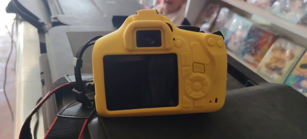 للبيع او مراوس بموبايل جديدة مامستعملة ملحقات كامله ***********
