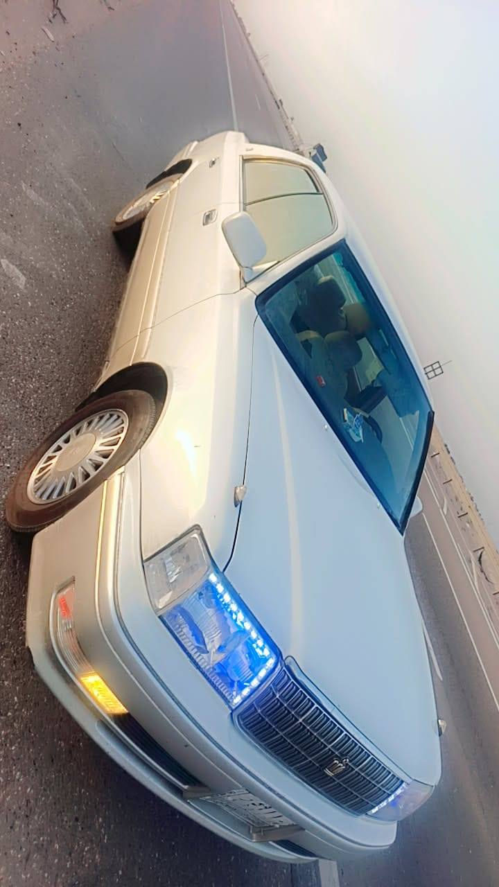 سلام عليكم راس ثور فلات كفاله كص ونقل وبسمي حصرا تحويل مباشر سنويه 27 تبريدها شغال كهرايات كله مبيها نقص رقم بصره الماني سعرها 97 وبها مجال ***********
