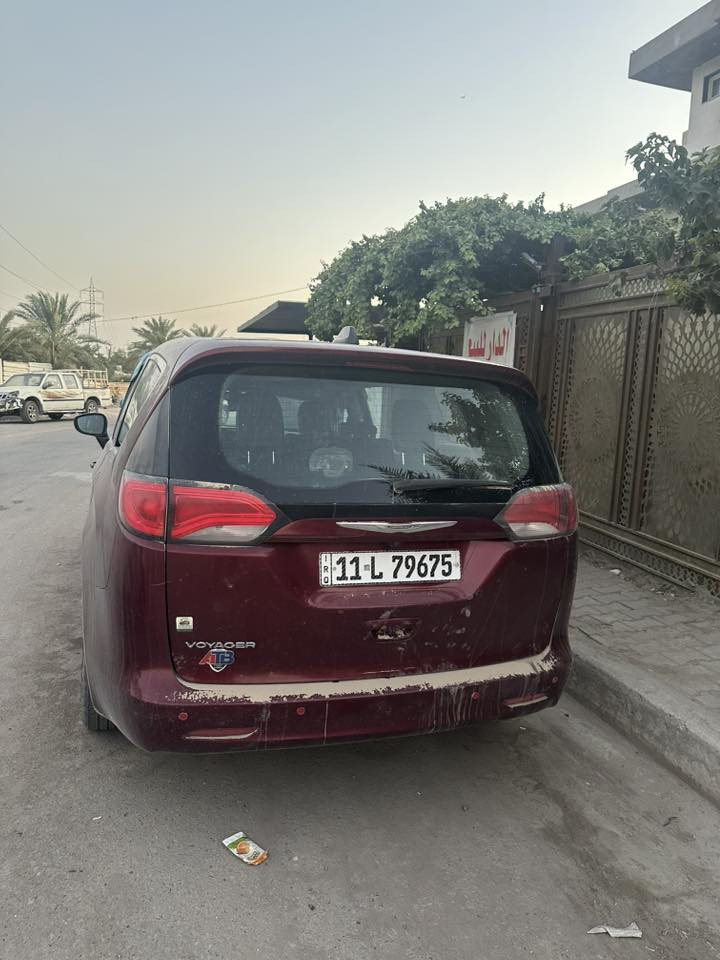 السلام عليكم للبيع باسفيكا
 موديل2021
 فول عدا الفتحه
 رقم بغداد الدولي باسمي وارد امريكي حادثها كما موضح بالمنشور   مكان السيارة بغداد الكاظمية 
السعر 175 وبيها مجال
***********
