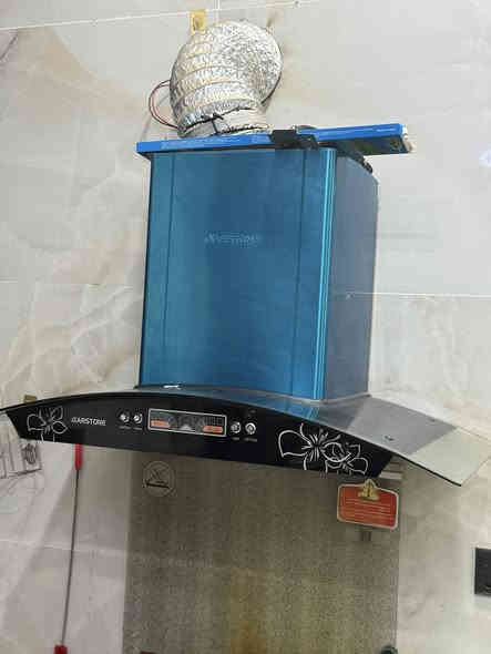 متوفر اثاث منزلي ممتاز والشرح والتفاصيل داخل الفيديو
ثلاجة 28 قدم 
مجمدة هيتاشي
اوفن ممتاز صينيتين وشبجه وشواية  دجاج شوي
براد ماء وفلتر سبع مراحل بنفس الوقت حراره وبرودة
كاونتر المنيوم ذهبي قطعتين
سنك مع خلاط اصلي
مرشحه او ساحبه 
الاسعار مو نهائيه وبيهن مجال للطيبين

العنوان بغدادالرصافه الثانيه  الشهداء العبيدي الثالثة
***********
