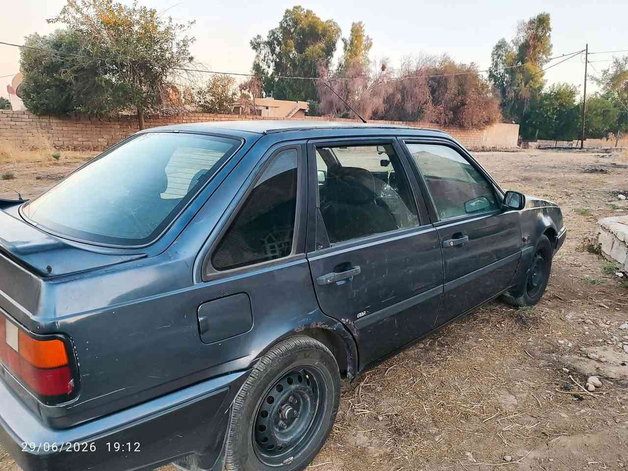 السلام عليكم فالفو 1993 440 رقم دولي سنويه لل2031 شرط التحويل محرك جديد تخم تاير جوم كهرباء سياره جاهزه السعر 25 وبيها مجال للاستفسار ***********
