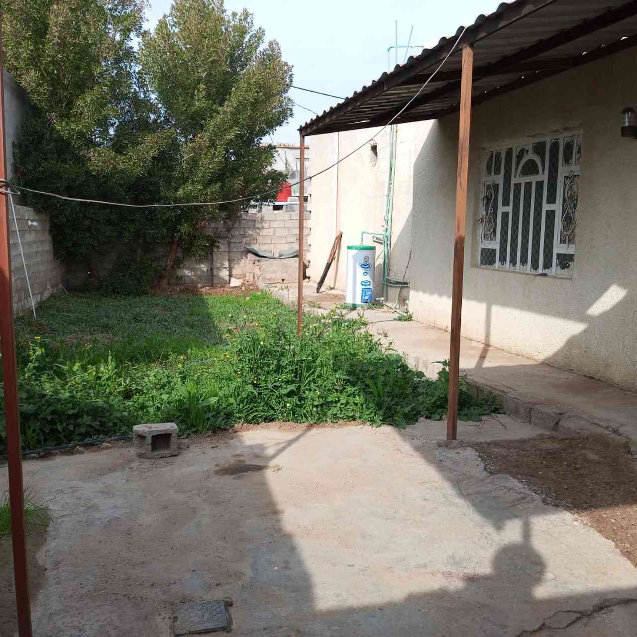 بيت للبيع طابو زراعي المساحه 325مترالشارع12متر. كدامه ساحه ***********
