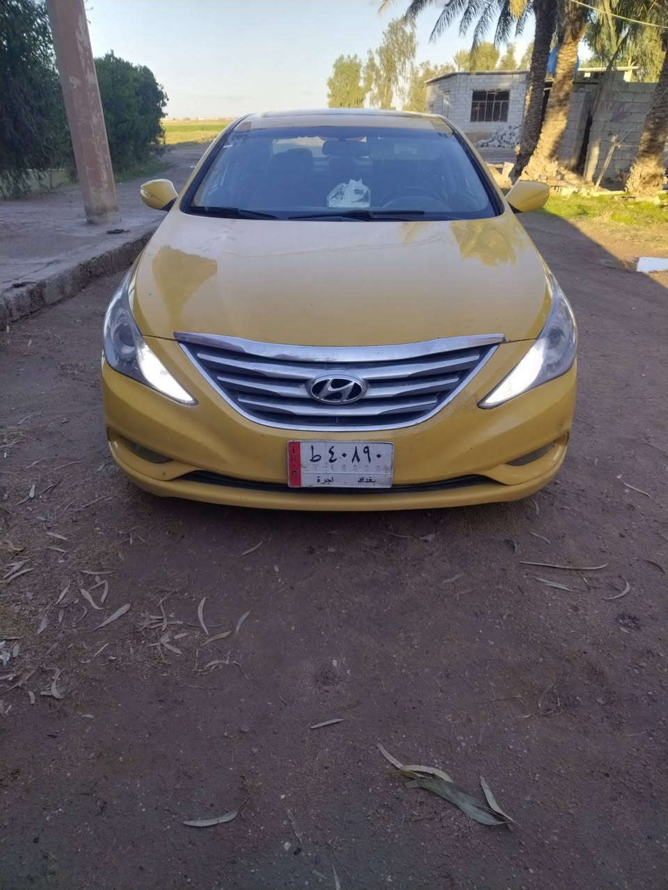 السلام عليكم من رخصت الأدمن سوناتا ٢٠١١فول فتحة بصمه السياره بيها نقوصات يرادلها ترتيب محرك٢٤٠٠ كير حداديه كهربائيات رقم بغداد تحويل مباشر السعر ٩٥ مراوس أو بيع العنوان قرب سجن أبو غريب ***********
