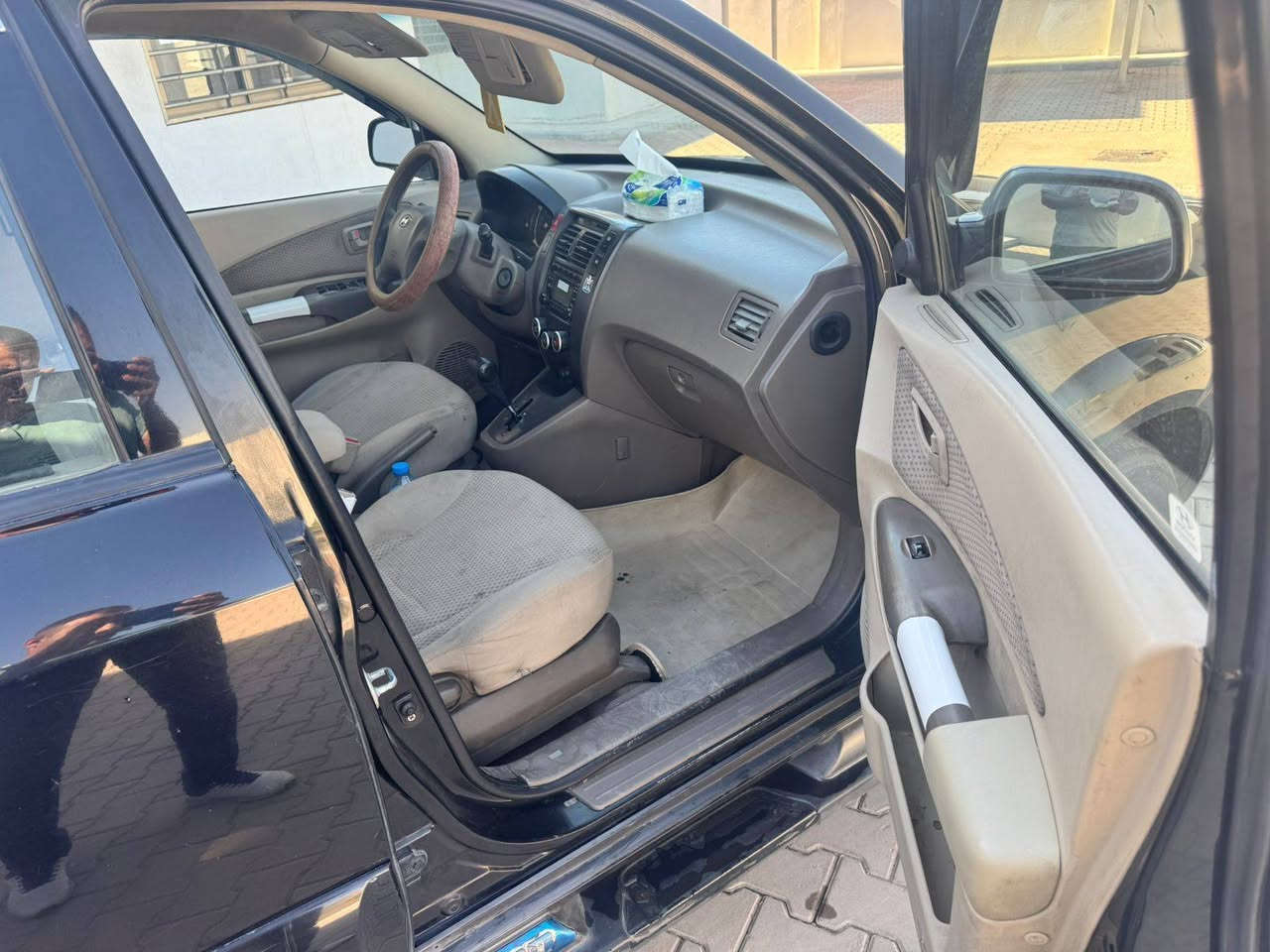 توكسان 2009 — خليجي
سنوية جديدة لحد 2029
زوج تاير جديد مركّب
بيها قطعة وحدة مبدلة (جاملغ السكن) فقط
بدون دواخل
محرك شرط بدون تبخير ولا تنقيص
📍 كركوك
🔴السعر 💵 علق يوصلك سعر السيارة ✅💸
📞 للتواصل: ***********
#كيا_توكسان #توكسان_2009 #كركوك #بيع_سيارات #سوق_السيارات #حراج_العراق #سيارات_العراق #UsedCars #IraqCars #CarForSale
