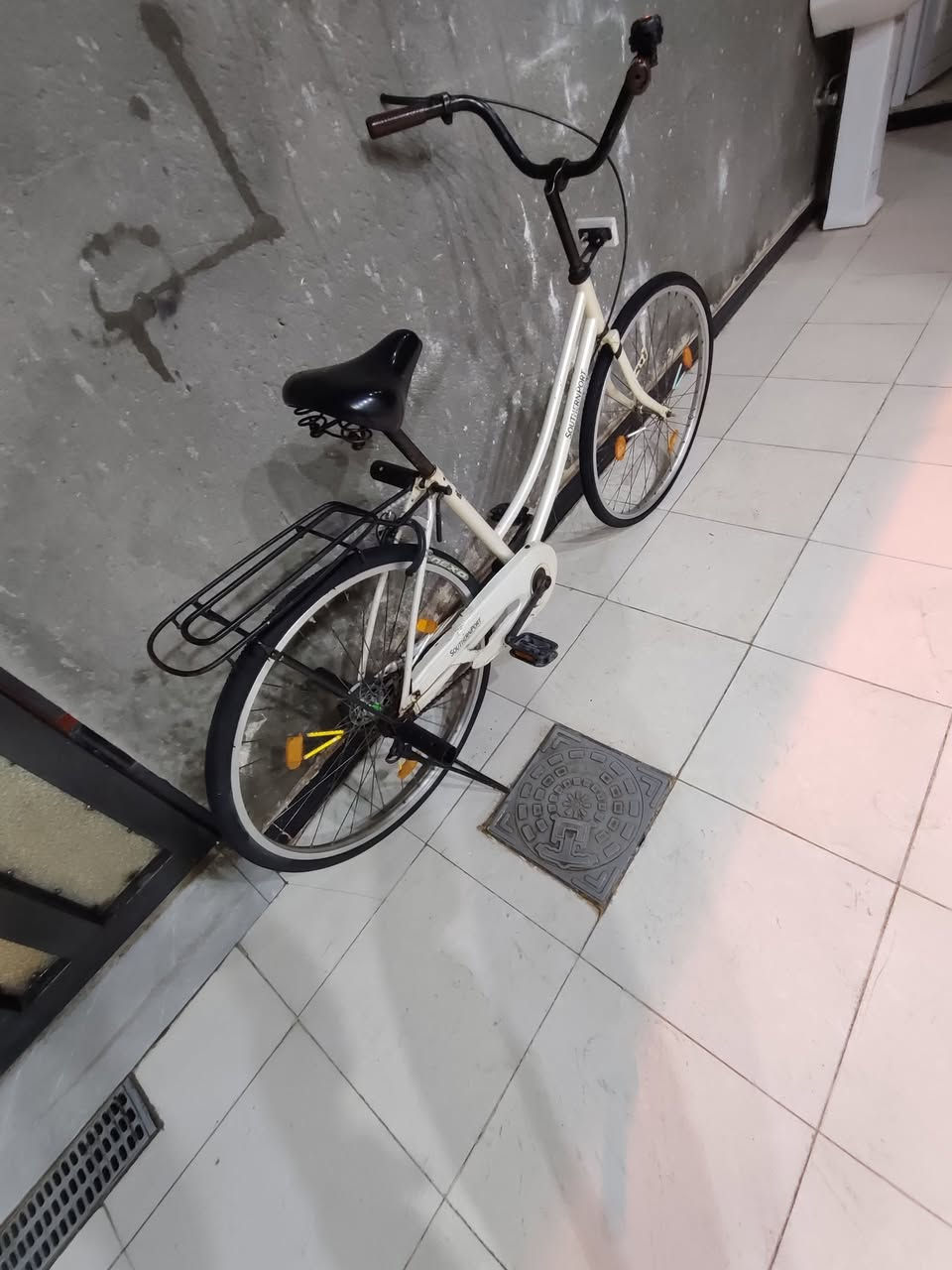 سلام عليكم بايسكل للبيع
مديل 19" مكاني سماوة 
شراي خاص🖐🏽


**إذا كنت صاحب هذا الإعلان وتريد حذفه لأي سبب، رجاءا أرسل رسالة إلى الدعم الفني**