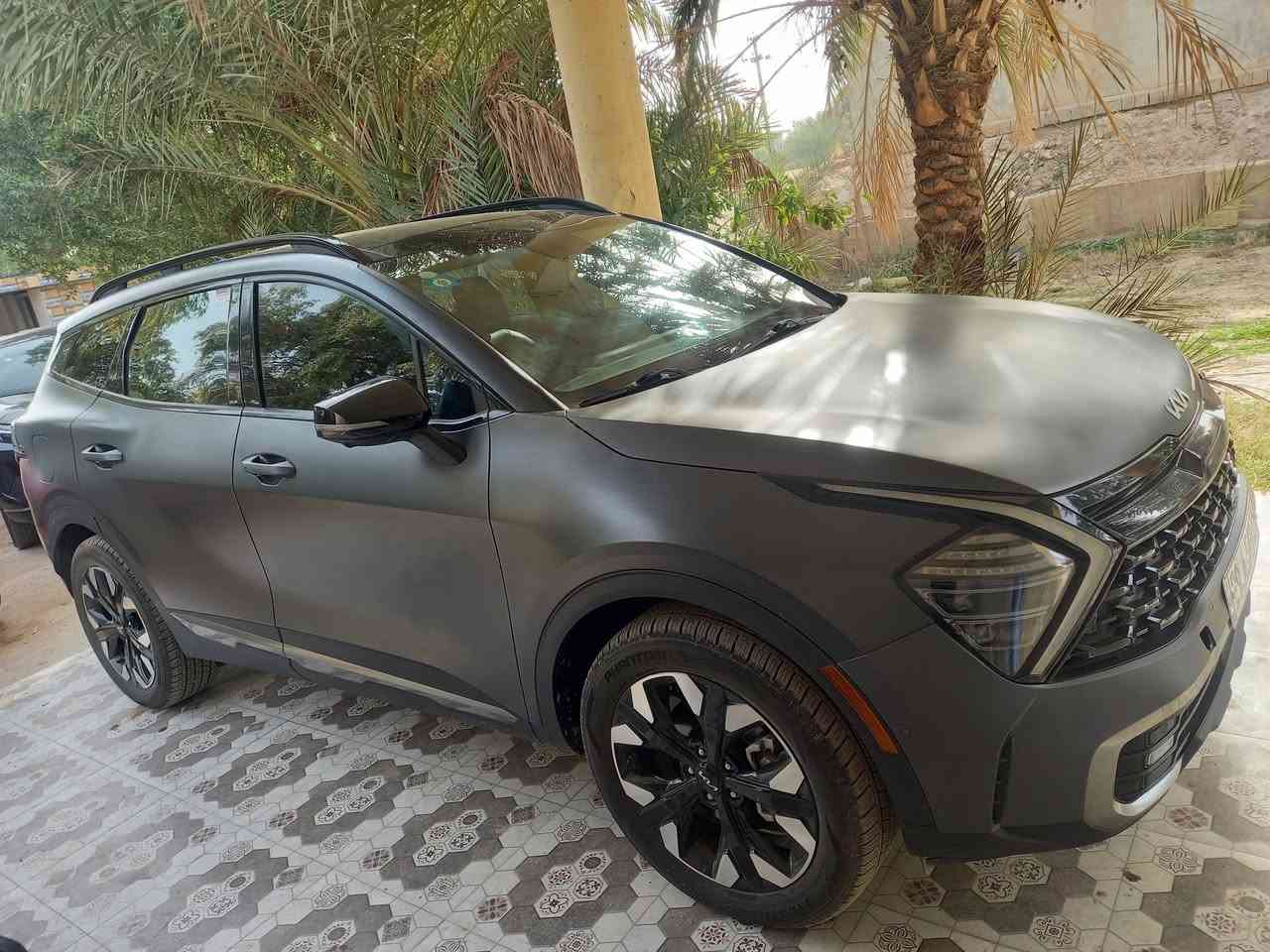 سبورتج ٢٣  x لاين فول الفول هابرد
محرك ١٦٠٠ رقم واسط بسمي تحويل ثاني يوم

حادثهه بابتين جهت سايق وجاملغ وشويه بلبنيد يعني ٤ قطع ماشيه ٢٧  لون مميز طافي يجي 

 مكاني كوت سعر ١٨٠

***********
