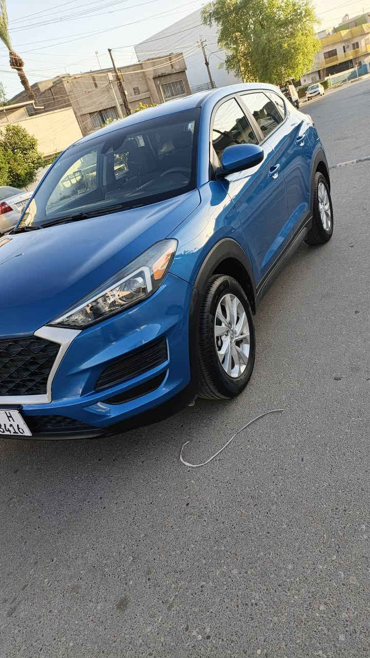 هونداي_توكسان موديل 2019
وارد امريكي حادث 
ربع بنيد بدون دواخل 
بدون ايرباك
وبيها صبغ جاملغ خلفي بدون دواخل 
محرك كير مكفولات 
تبريد ثلج 
تخم تاير جديد 
صدر تمام 
ماشيه 88
شاشه
كامره دواره
نضام اوتو 
تحكمات ستيرن
سايد بريك 
 وضعيات انضمه قيادة 
السعر 147 وبي مجال 
مكان السيارة بغداد 
حي الجامعة 
***********
***********

‏

