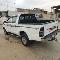 هايلوكس فور ويل • ٢٠١٢ • رقم اربيل