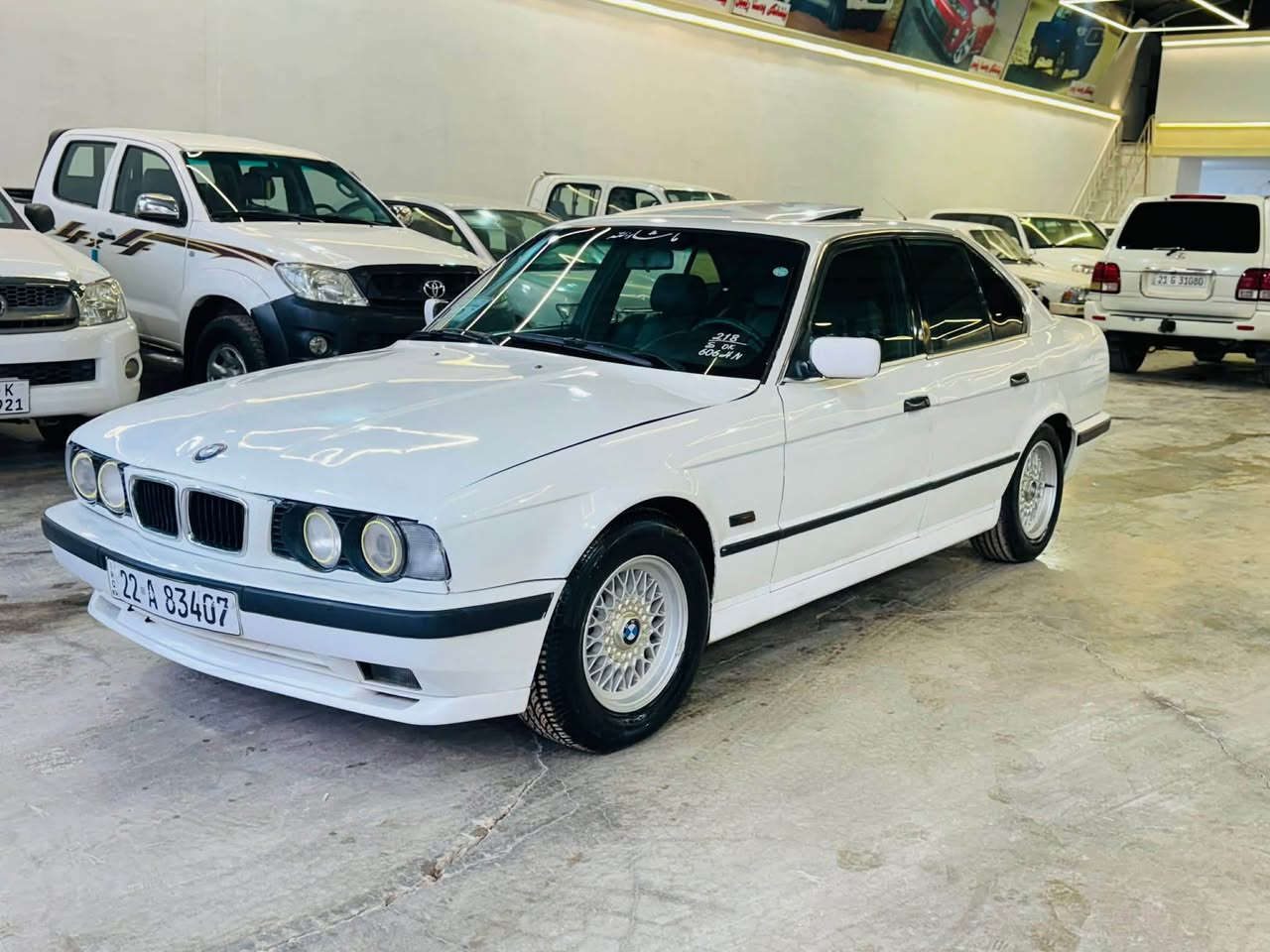 ریکلام///
بی ئێم  مۆدێل 1989 بۆ فرۆشتن.
مه كينه ٥٢٠ گێر عادى ديجيتال 
 مه كينه كه پسه سلايت  abs
 ٧ باليف جام كاره باىی
سه نه وى هه تا 2030 نوێيه
٤ تايه ويلى نوێيه
گێرو مه كينه و ته بريدو هه موو گیانی بەشەرته
خاوينه ٢ پارچەى بو ياغه بێ دەعم و ليدان  مالى  دوسته
به ناوى خومانه  هيج كيشه يه كى 
نيه 
نرخى ٥٧ گەڵاو معامەلە.
ژ.ت ***********ـــ*********** كويسينجاك, أربيل
