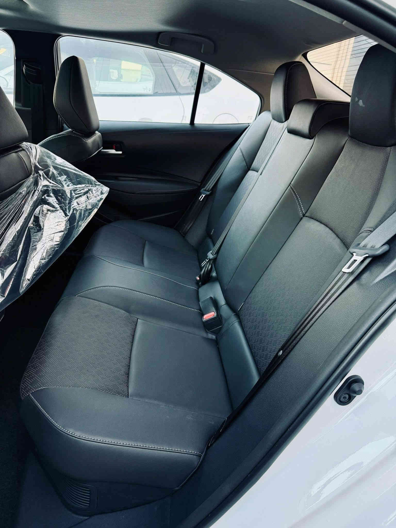 كورلا 2025  HEV زيرو علامه سوده شكل خليجي 
🔥السعر 22 مليون 🔥 
المواصفات 
🛜مكينه 1800 هايبرد شحن ذاتي 
🛜سلايت 
🛜كراسي جلد اصلي 
🛜رادار + تحديد مسار طريق + قيادة ذاتيه 
🛜قرائة علامات الطريق المرورية
🛜بصمة تشغيل + دخول ذكي  يدة الباب
🛜هاندر بريك بصمة + اوتو هولد 
🛜 بطاين بوب حياكه  مطرز 
🛜كيجات ديجتل 
🛜شاشه مسجل +تبريد بيانو + كامره خلفيه دوارة + كار بلي 
🛜تبريد قطعتين 
🛜لايت زينون عالي ناصي + بروجكتر لد زينون 
🛜 حساس اطار + حساس مطر + حساس لايت داينمك  
🛜ايفو مود + مود درايف + مانع انزلاق 
🛜 تحكم  الستيرن كامل مع كروس سرعه
🛜ايرباك عدد 10
🛜ويل كب  حجم 16 

عنوان الشركة📍.. بغداد - معارض البياع - الشارع الرئيسي

     اوقات الدوام جميع ايام الاسبوع 
    من الـ 10 صباحاً الى الـ 9:30 مساءً

   للاستفسار يرجى الاتصال على الرقم التالي

***********
