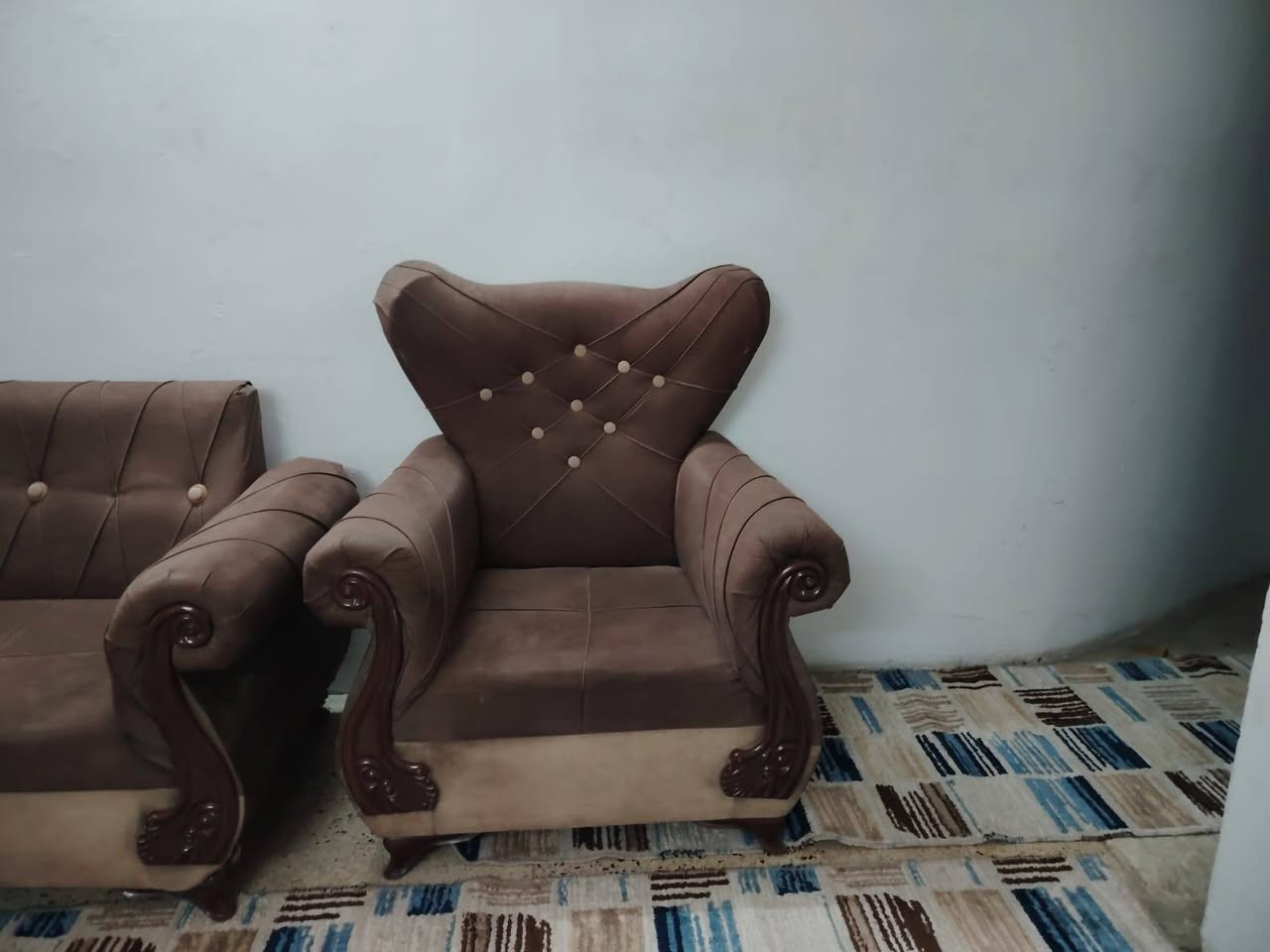 السلام عليكم تخم للبيع 10 مقاعد سعر 250 مكان بغداد الدوره للاستفسار 
⁨***********
