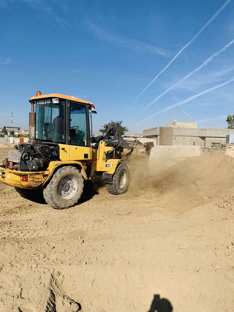 السلام عليكم موجود    شفل داخل العلم عندك أساس بس خابر الاتصال على الرقم ***********
