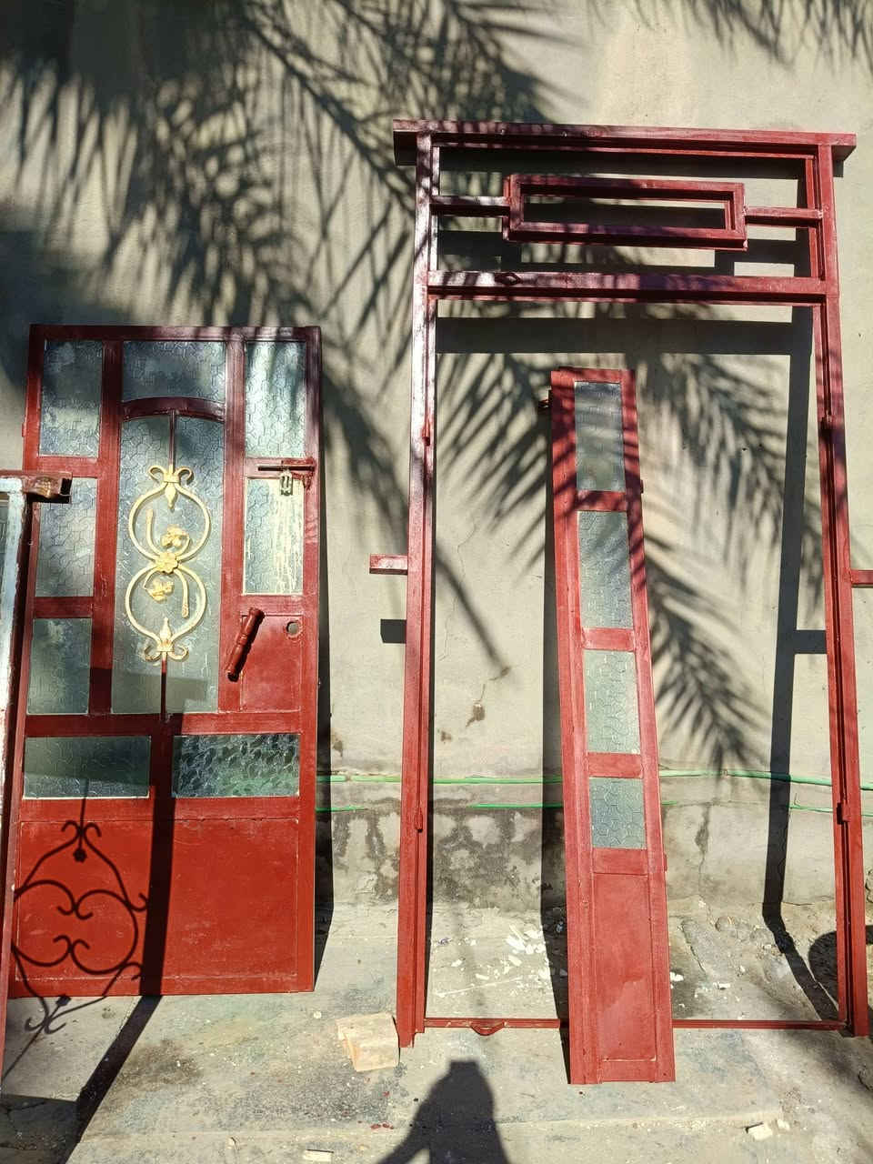 شيلمان 15العدد ثقيل بلجيكي اصلي وشبابيج 2مترونص في متر ونص واحد مترين في متر ونص للاستفسار الاتصال على رقم ‏‪0788 205 6219‬‏ مكلف بنشر
