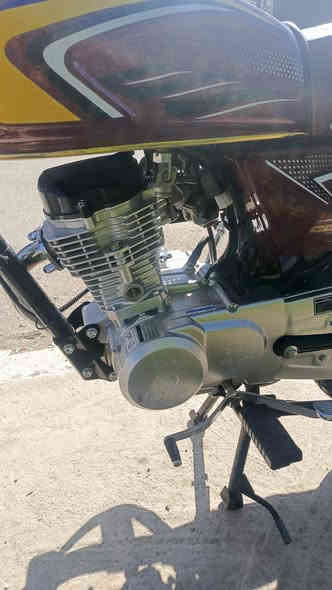 ياالله /// معرض الأخوين 🛵 
الاستفسااار //***********
***********
التااايكر ال 25 زيروو مديل 25 الشكل الحديث 
5 نمرر كيررر 🛵
استعمااال شي قليل نظافة 98٪٪ 
لوون مميززز مارووني 🟥 (( 5 اوراااق)) 
كفااالة عاامة دراجه جيسس اخت الزيروو
