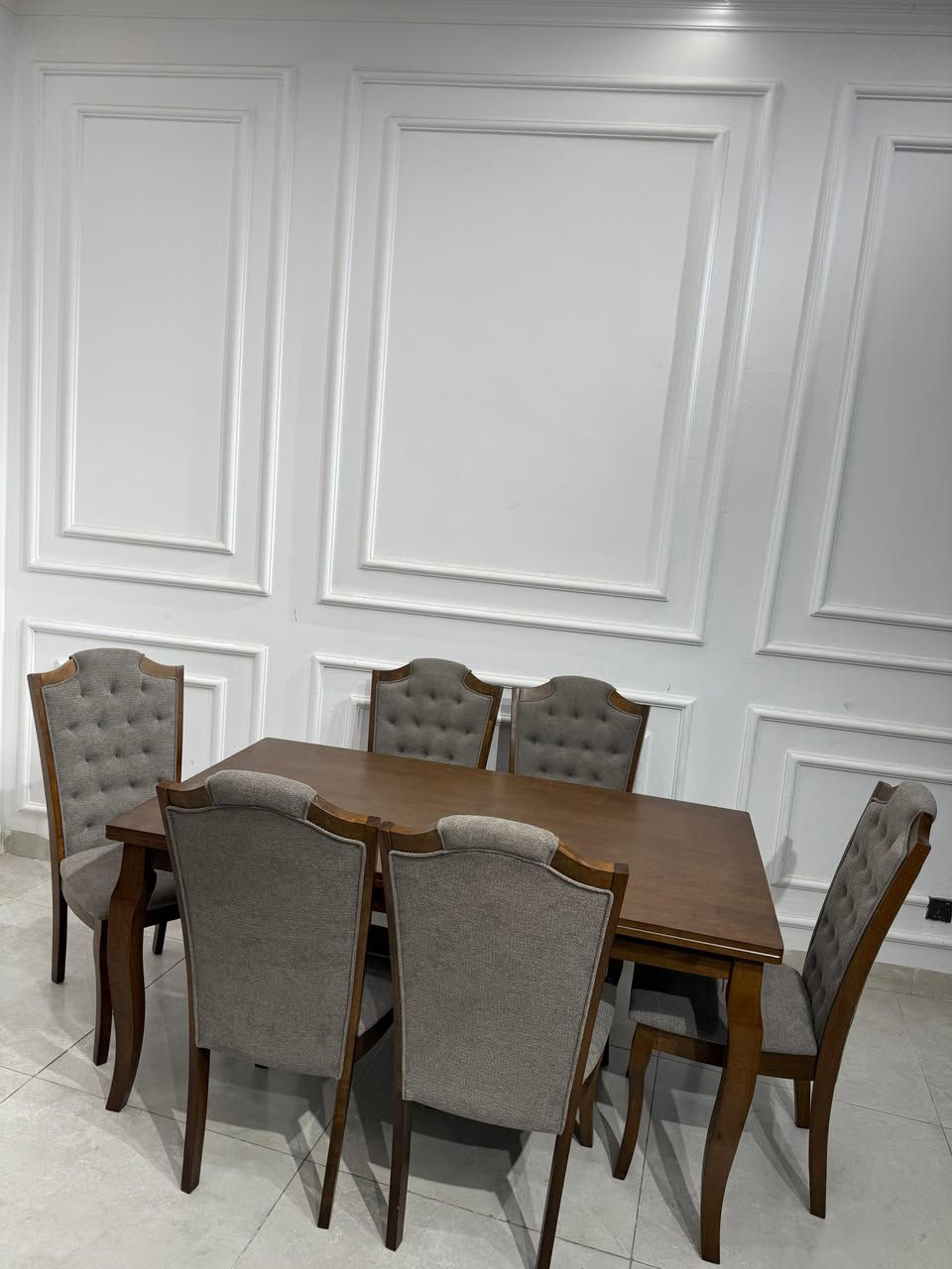 رمضان كريم عل جميعاً زبائنه الكرام
وصل وجبه جديده من ميز طعام  6 كراسي  خشب زان ماليزي العنوان موصل شارع الدركزلي  اثاث الربيع الاستفسار عن طرق واتساب ***********/ ***********
