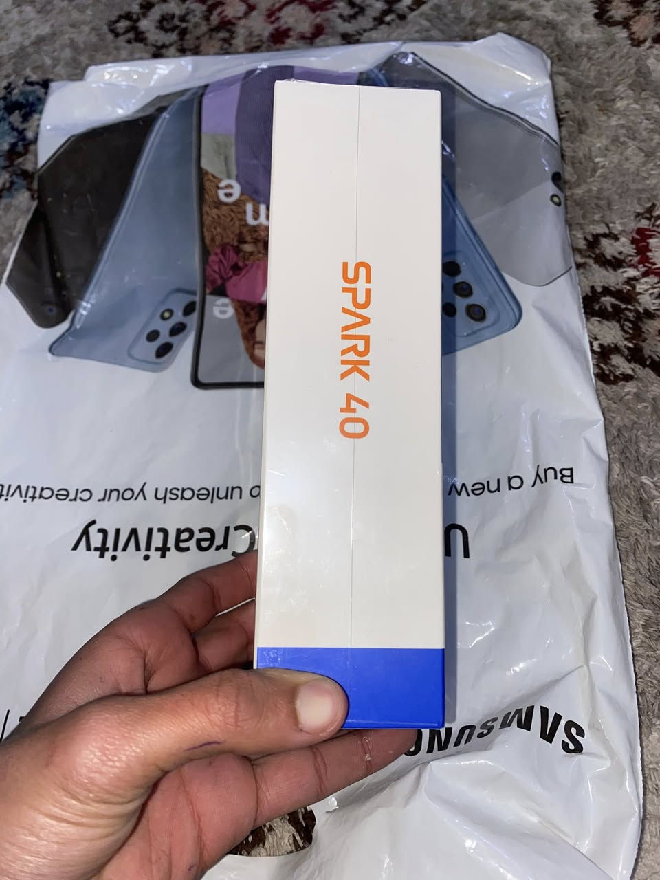 السلام عليكم
للبيع.  تگنو سبارك 40
جديد  بعده مامفتوح 
ذاكره 256
السعر ٢٠٠ بي مجال
الاتصال ***********
