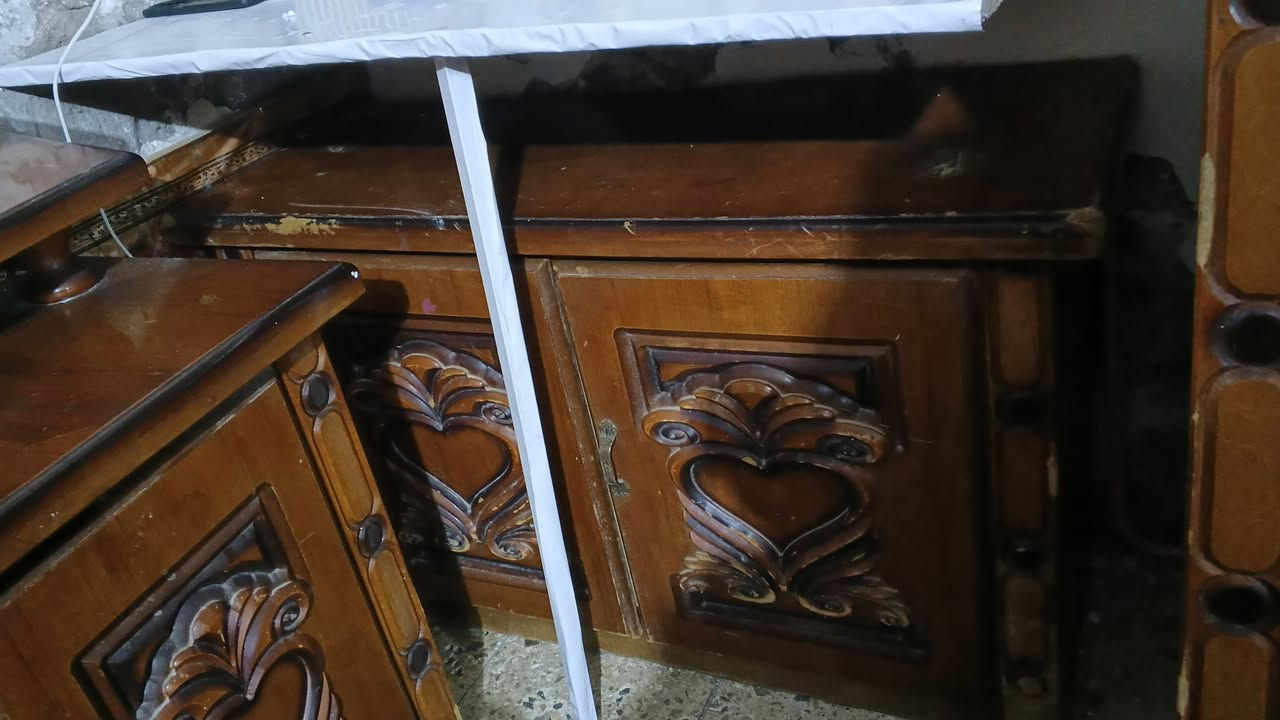 السلام عليكم
غرفه نوم للبيع للاستفسار ***********
