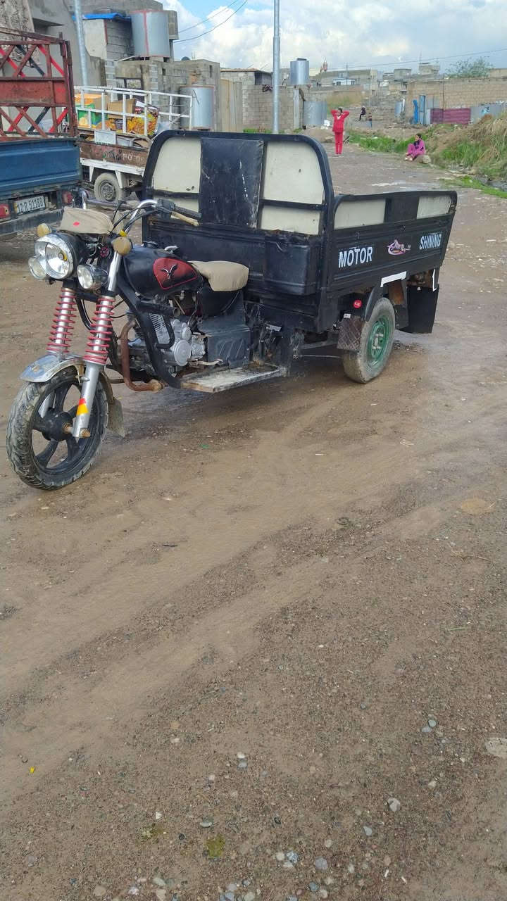 ستوته موديل 17.كلهاشغاله محرك نظيف وايرمنيه شغاله منفيس خابرعلى الرقم السعر 650     .. ***********
