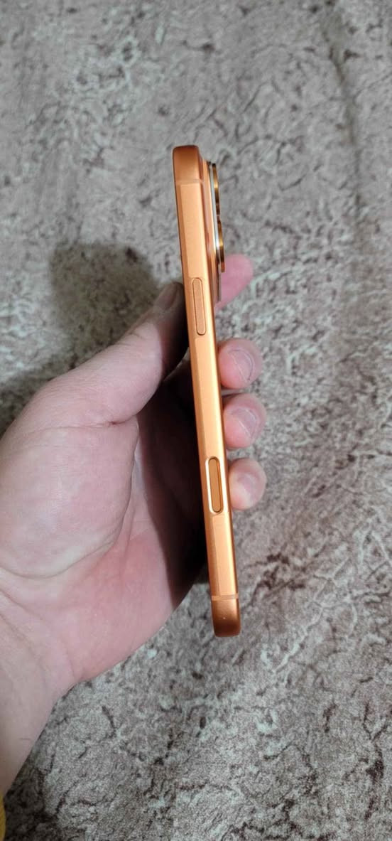 Iphone 17 pro max  ٢٥٦ گێگا ٢ سیم
مۆبایلەکە ٦ تایمە واتە ٦ جار لە شعن دراوە نرخی کۆتایی ١٤٥٠ دۆلارە أربيل, العراق


**إذا كنت صاحب هذا الإعلان وتريد حذفه لأي سبب، رجاءا أرسل رسالة إلى الدعم الفني**