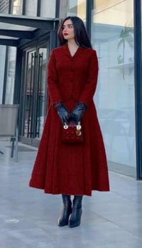 ملابس • تخفيضات • ألوان متوفرة