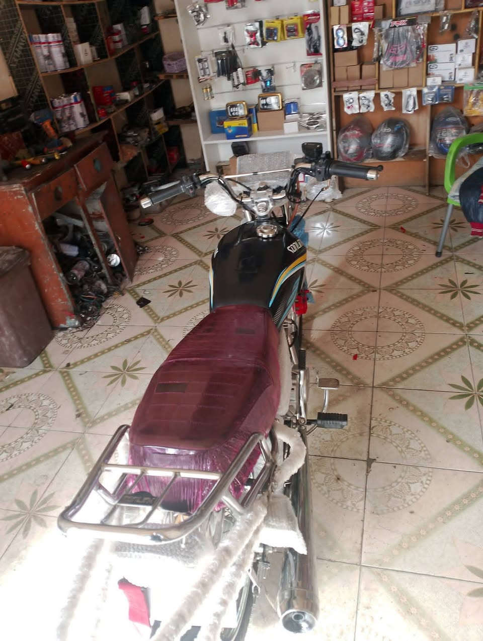 السلام عليكم ورحمة  للبيع 2024طالع بل 2025نضافه خير من الله مكفوله عام سعر 750مجال بصيطططط عنوان بغداد تقاطع لنهروان ***********
