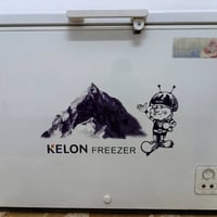 مجمدة Kelon Chest Freezer. لون ابيض قياسها 14 قدم مجمدة نضيفة كبيرة غر...