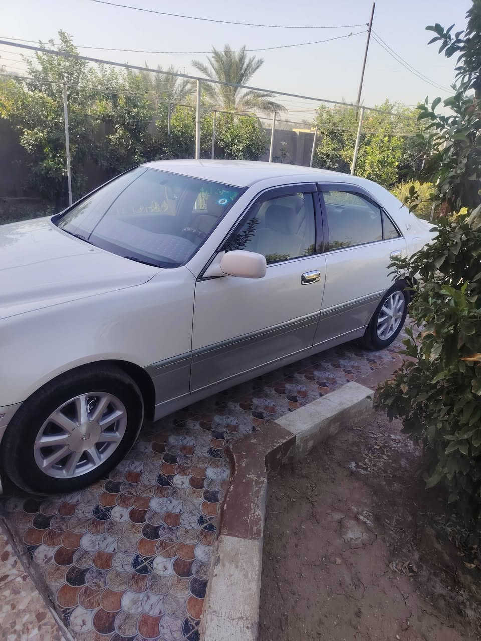 ملكة 2001 دكمتين مكفولة من الكص والتبريد وكير ومحرك مشروع وطني قرار 48 سيارة بمسي العنوان الحلة الدبلة
السعر 132 وبيها مجال
***********
