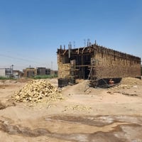 عرصه 100 متر بحي الفرات بتوزيعت الصحفين عله ساحه العرصه وشارع 15 متر 0...