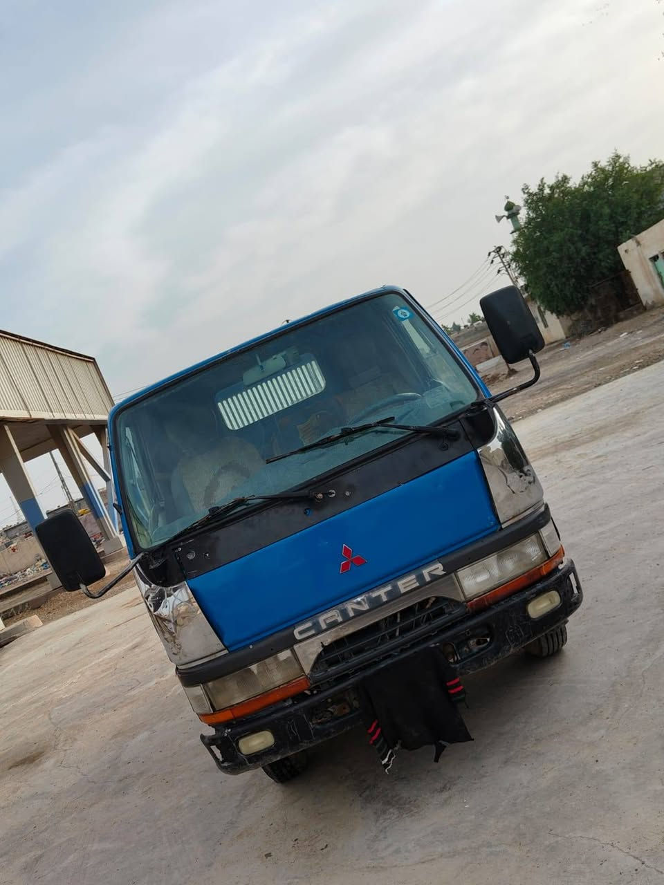 كنترللبيع مستيبوشي بزون فحل ما معلايه شاصي مكفول محرك ماينقص بس قليل يبخر اوهاذشي عادي بل كناتر لي جاني يعرف رقم السياره ذي قار موديل 97 بسمنه مداورثاني يوم مشروع وطني مكاني ميسان العماره الستفسار تصل
رقم الهاتف *********** بيك خيراوتدلل
