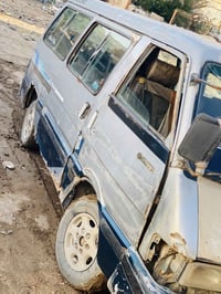 كيا بيستا • موديل ٩٤ • محرك نضيف