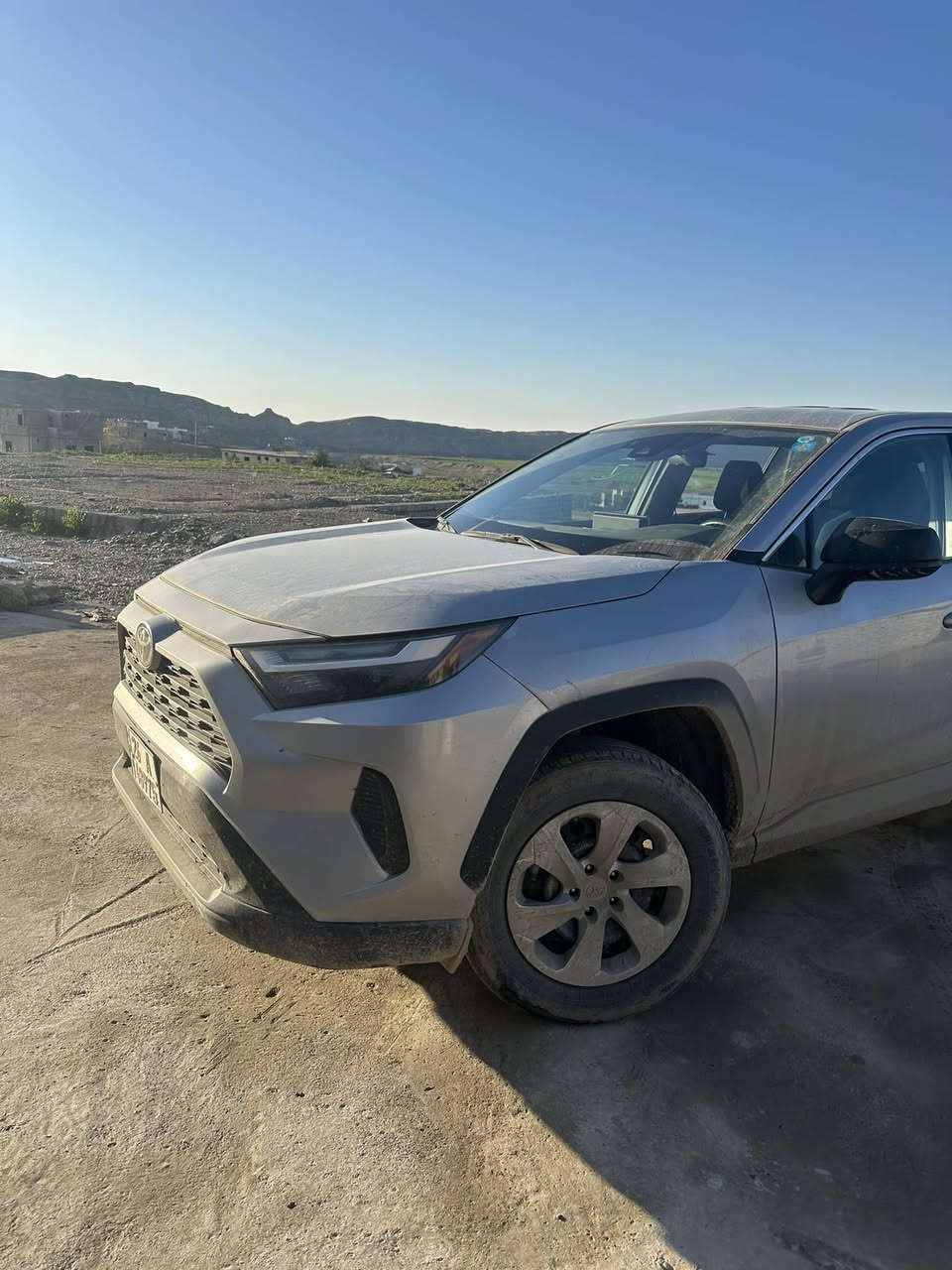 راف فور موديل 2024 Le سيارة قطعتين بيها بونيد تبديل بلادي وضربه خفيفه بل چاملغ راجع بارد سيارة حييل كلين نضيفه دواخل وخوارج بيها وضعيات قيادة /قيادة ذاتية ورادار امامي و مانع انزلاق محرك  2.5/ محركها سبورت و اقتصادي و طبيعي  سيارة  جناية شرط دور متلگه بهيج سعر  سعرها  دفترين و 15 وبيها مجال بسيط للناس الطيبه للتواصل/***********
