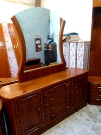 غرفة نوم • ست ابواب • ثقيل