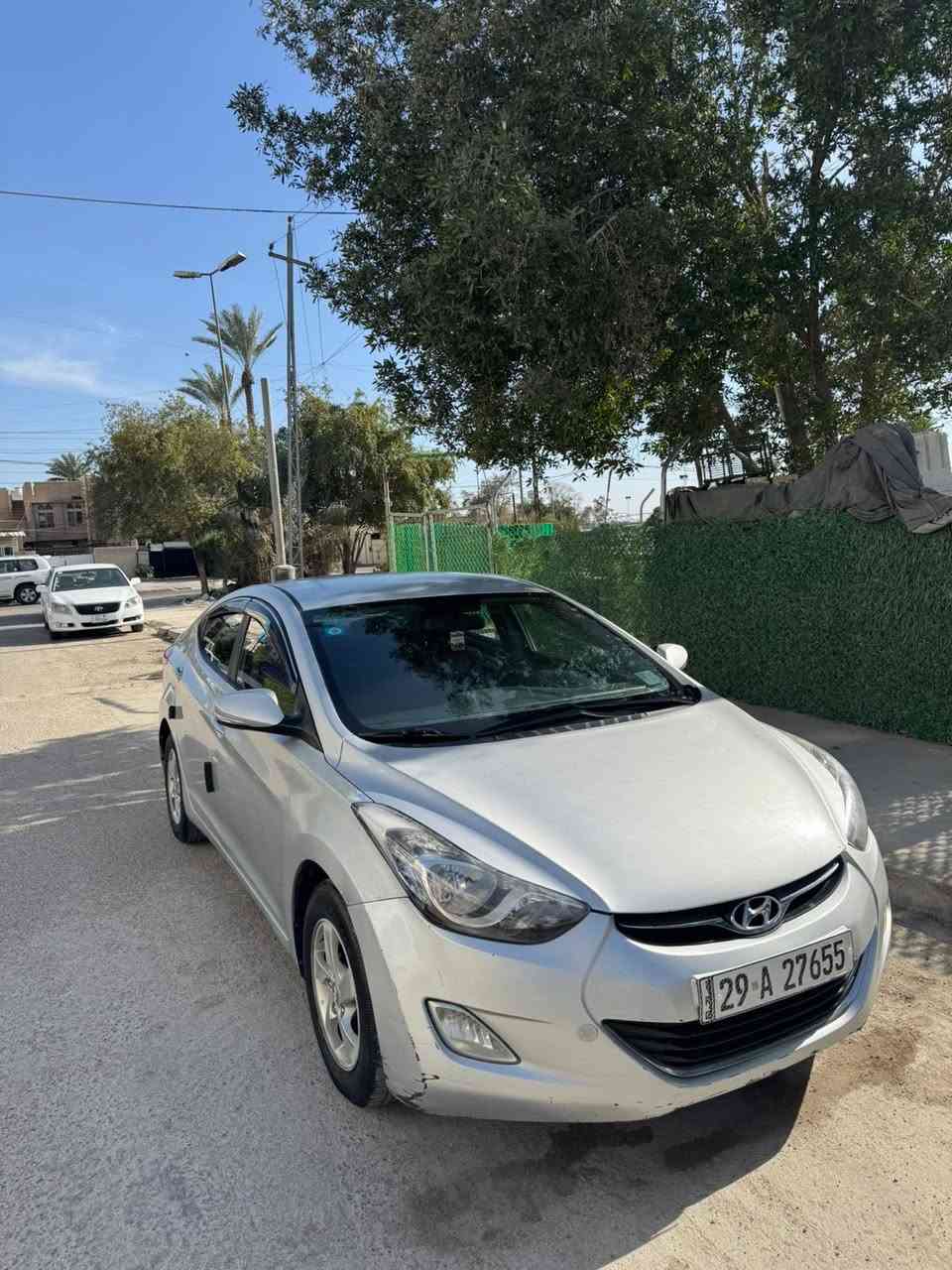 السلام عليكم
مكلف بالنشر

الالنترا ٢٠١٢ وارد كوري رقم انكليزي باسمي 

بيه ه قطع صبغ  بدون دواخل مكاني بغداد العامرية 

السعر ٨٠ قفل 

للاستفسار ***********
