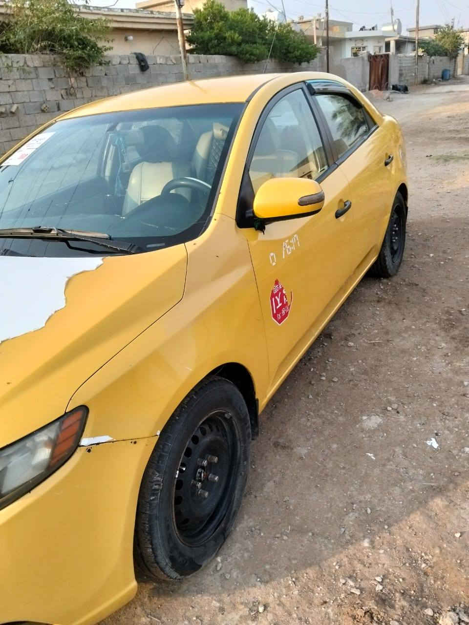 السلام عليكم كيه فورتي موديل 2010سياره بدون حادث دعاميه بس موجود سونار السعر 88وتواصل على الرقم 
***********
