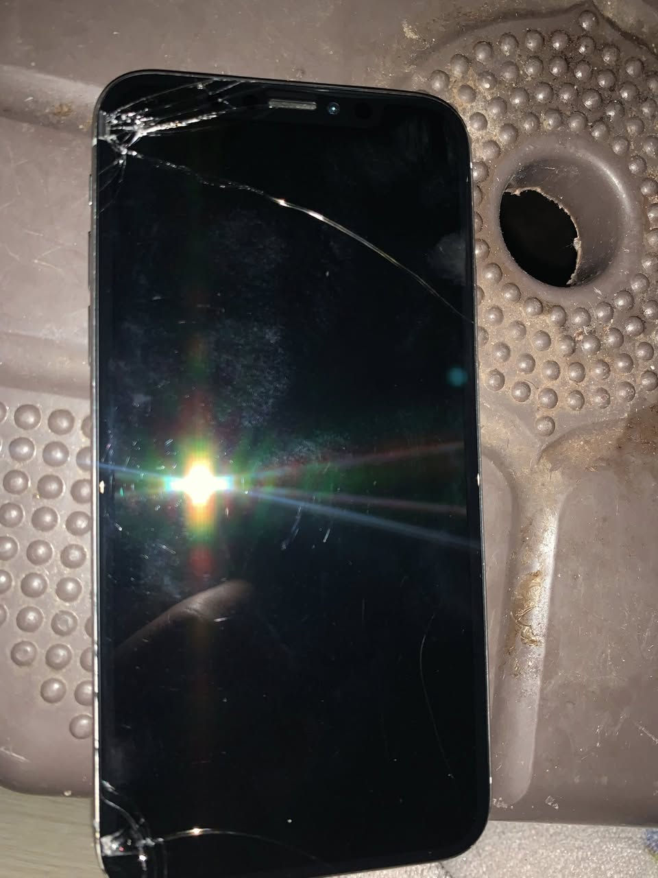 السلام عليكم  اكس عادي للبيع
ذاكرة٢٦٥
بطارية١٠٠
شاشة مضروبة بس شغال تريد تبدلها بكيفك وضهر بية ضربة خفيفة


**إذا كنت صاحب هذا الإعلان وتريد حذفه لأي سبب، رجاءا أرسل رسالة إلى الدعم الفني**