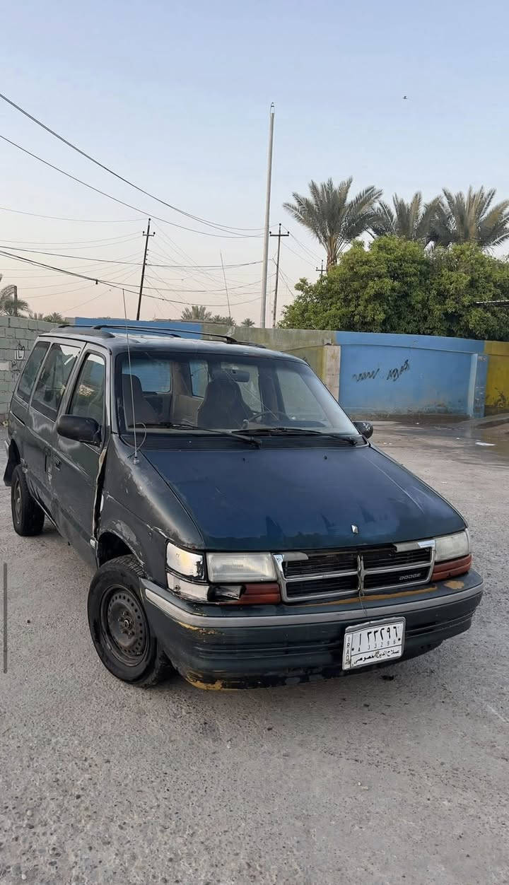 السلام عليكم للبيع
دوج كلسلر 7راكب 
كير تعليك 
كير محرك مكفولات محرك كالوبر3000المرغوب
كهربائيات كله شغاله
دواخل السياره نضيفه
صدر امامي خلفي مكفول
رقم صلاح الدين تحويل ثاني يوم 
السعر 27 وبيه مجال 
مكان السياره صلاح الدين الضلوعيه
للاستفسار الاتصال ع رقم (مكلف بل نشر)
***********
