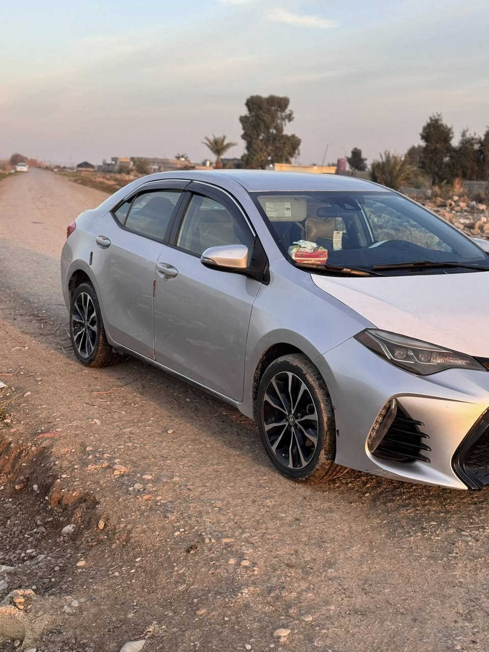 للبيع فقط نقد
كورلاء 2017 (SE) معروفه مواصفاتها ماشيه 140
ضرر جاملق وبنيد  رقم اربيل جديد سنويه جديده لل 2030
بطاقه بانزين بيها

السعر 135 وبيها مجال قليل حق الجيه

العنوان كركوك داقوق

رقم الموبايل ***********
