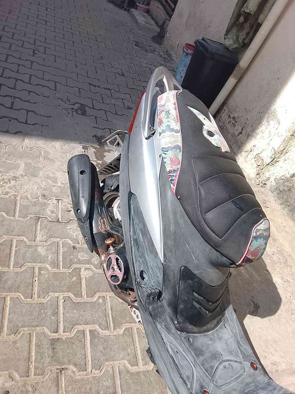 ماكس عدلة للبيع داخل املح قاعدة رقم قبق فلاوين صدر دبل خلفي ويل نجمة مقفولة قطرة فراك تعلاكة قبق عنبار كشن يدات ملاقط بك لايت مكينة 55اصلية شك الكاع سعر 650 مكاني شعلة ***********
