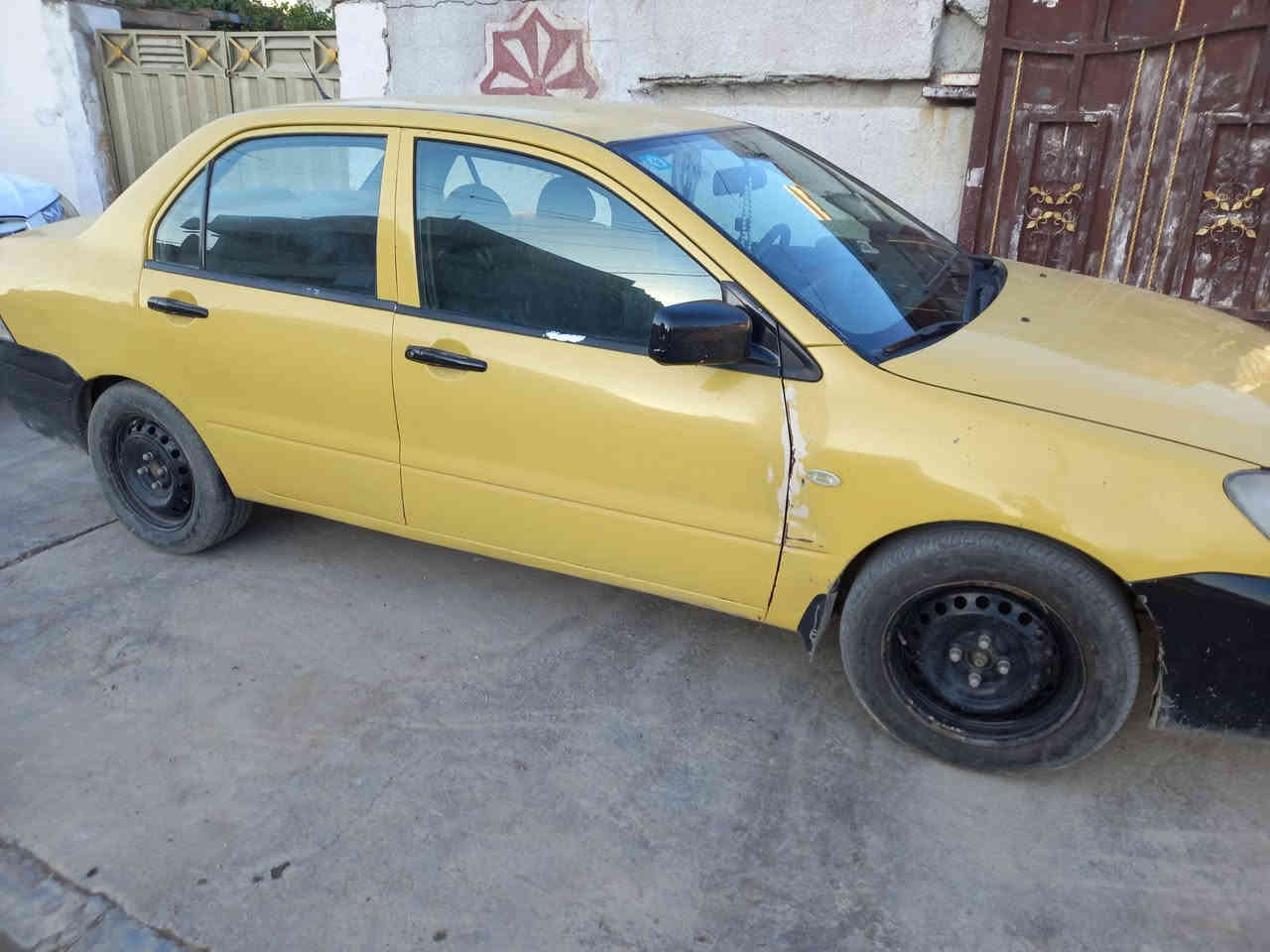 لانسر وارد أمريكي
ظربتهه خلفيه 

موديل ٢٠٠٩

كير اوتو 

رقم بغداد 
مكاني بغداد جميله

السعر ٦٣

***********
