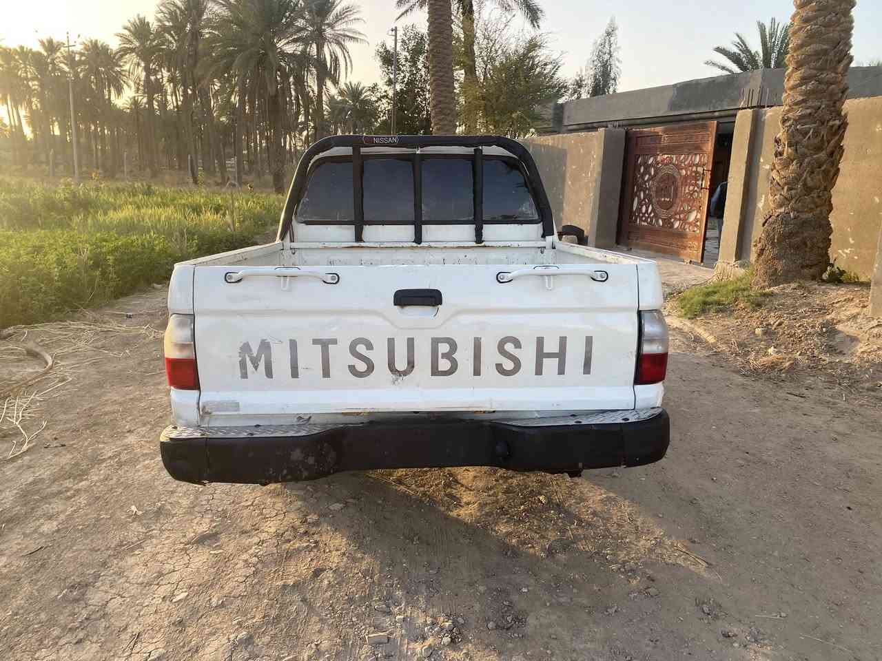 السلام عليكم 
بيكم ميتسبوشي 2002 مزاد وزارة الداخلية شرط الوكاله ام الباركود  مكينه وكير بلاد سياره حلوه وجاهز مكينه كير حداديه تخم تاير كله جديد  السعر 42 وبيها مجال مكاني حله ***********
