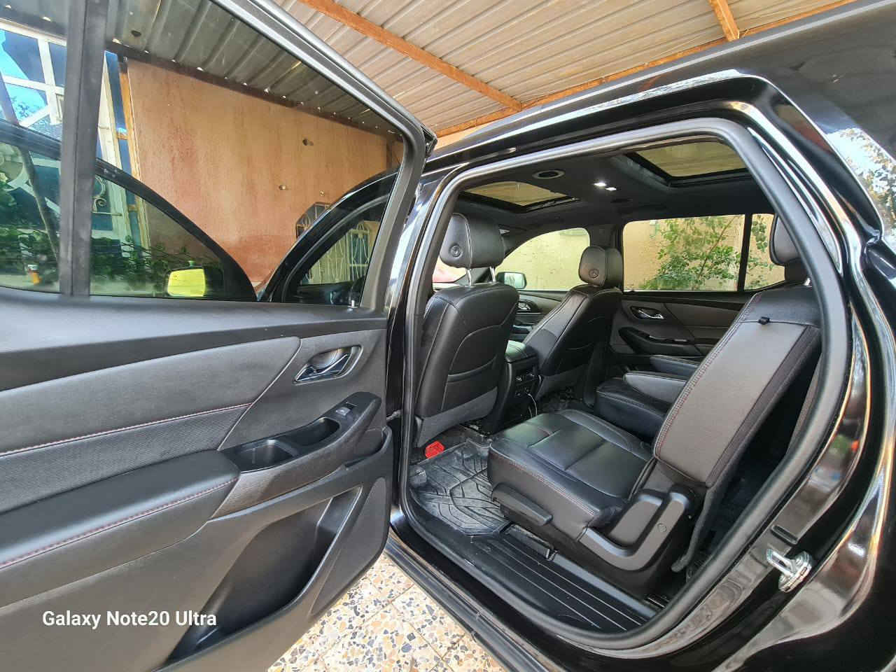 اللهم صل على محمد وآل محمد
السلام عليكم 
شفروليه ترافرس(RS) موديل 2023 (بلاك توب)  بدون رقم
_وارد امريكي   للبيع 
_لون اسود مميز 
 _ لا شواصي ولا لغود حادث خفيف فقط جاملق الارباكات ما ضاربه لانه حادث خفيف بيها بارد بالجنطه بسبب تحميل الشركه وخدش طرف باب السائق وخدوش 
_ سياره ماشيه 56000,ml في امريكا وبالعراق ماشيه فقط 4000 كيلو
_محرك 6v مكفول 
_كير مكفول 
موصفات RS
_فتحتين (بانوراما) 
_خمس كامرات 5 ـــــ 360 درجه 
_كامره خلفيه أثناء قياده 
_رادار امامي خلفي جانبي 
_تنبيه هتزاز في الكشن استشعار رادارات
_كاميرات جانبيه خلفيه اماميه 
_ خمس بصمات ابواب  
_ويل لون اسود مميز 
 _ دبل جنطة + فتح بثلاث وضعيات ( بصمه _ ودكمه _ واستشعار عند الاقتراب ) 
 _رادار امامي _رادار خلفي _رادار جانبي _توقف ذاتي
_هندبريك دكمه 
 _تبريد ثلاث قطع : 
_ مقاعد جلد تدفئه 
 _كراسي جلد مميز منفصل vip
_شاشه قاصه
 _مثبت سرعه
 _تحكم استيرن + تدفئه استيرن + استيرن كهرباء 
_ تحديد مسار +تشغيل عن بعد 
 _جنطه كهرباء (هايدروليك )
 _ مرايات كهرباء شفط + تحكمات 
_كشنات كهرباء 
_ تحديد نقاط عمياء
_سماعات Bose دمام +مضخم فول صوت  اهواي بيها مواصفات يطول ذكرهن اكتفي بهذا القدر 

 *السعر 280 ورقه اتصال او تواصل واتساب 
مكان البصره 
الاستفسار الاتصال ***********
