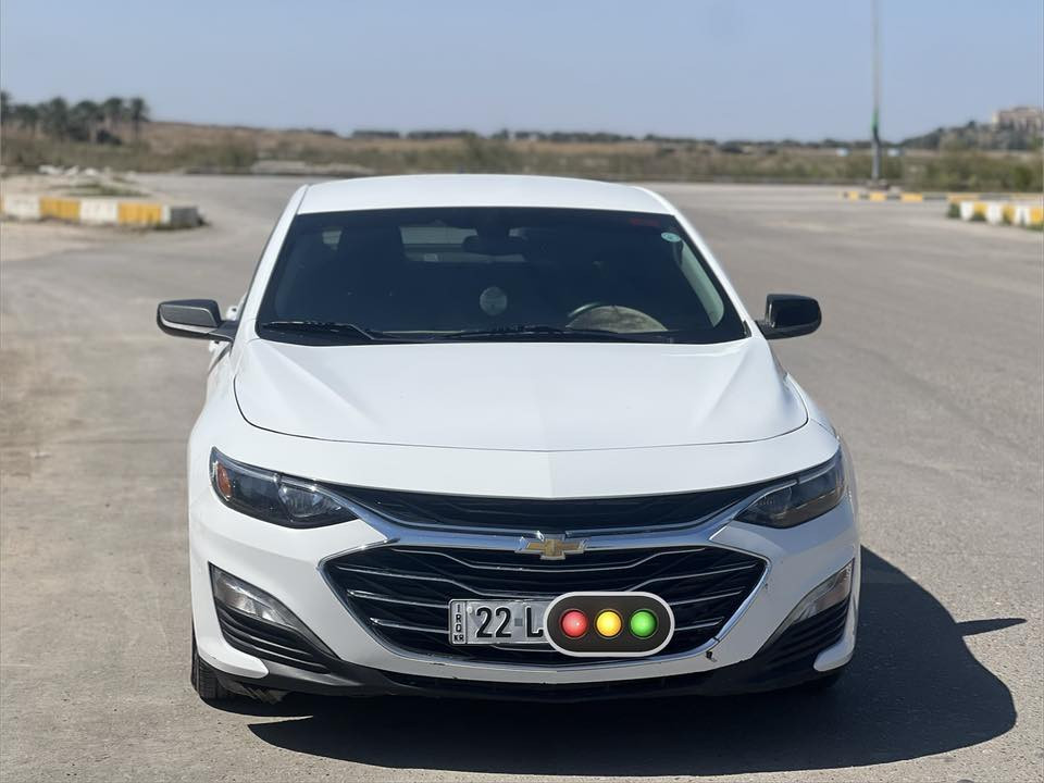 للبيع ماليبو
مديل:2022
الون:ابيض
رقم:اربيل  باسمي
ا
عداد مسافه:٦٢الف كم
وارد:امريكي
حادث امريكا: جاملغ سايق وبالعراق صار بيها جاملغ خلف السايق عل البارد رجع

موصفات:

بصمة تشغيل وبصمة أبواب وبصمة جنطة- تشغيل عن بعد  
 محرك 4 سلندر 1500 تيربو على وضع شركة  
- لد  LED نهاري اوتو + لايت عدسه
- مثبت سرعة 
- حساس اطارات -حساس خلفي بلادي مع إمكانية إطفاء الحساس  
- كير اوتو وعادي
شاشة اعطال بالدشبول  مانع تزحلق ABS 
اوتو ستوب  مع إمكانية إطفاء
***********
