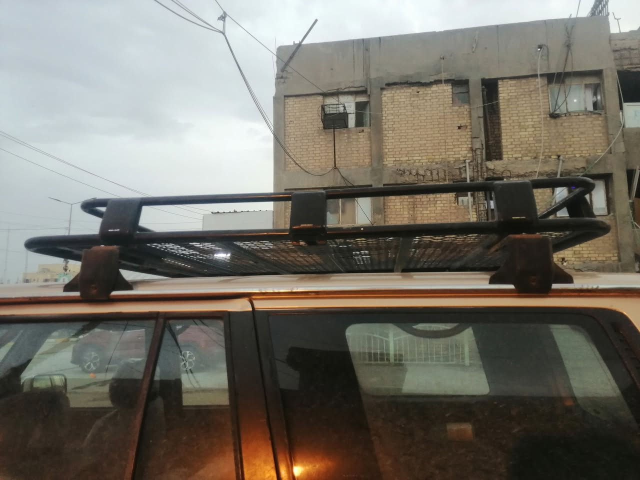 سيبايه ARB للبيع السعر ٢٥٠ قفل مكاني العماره ***********
