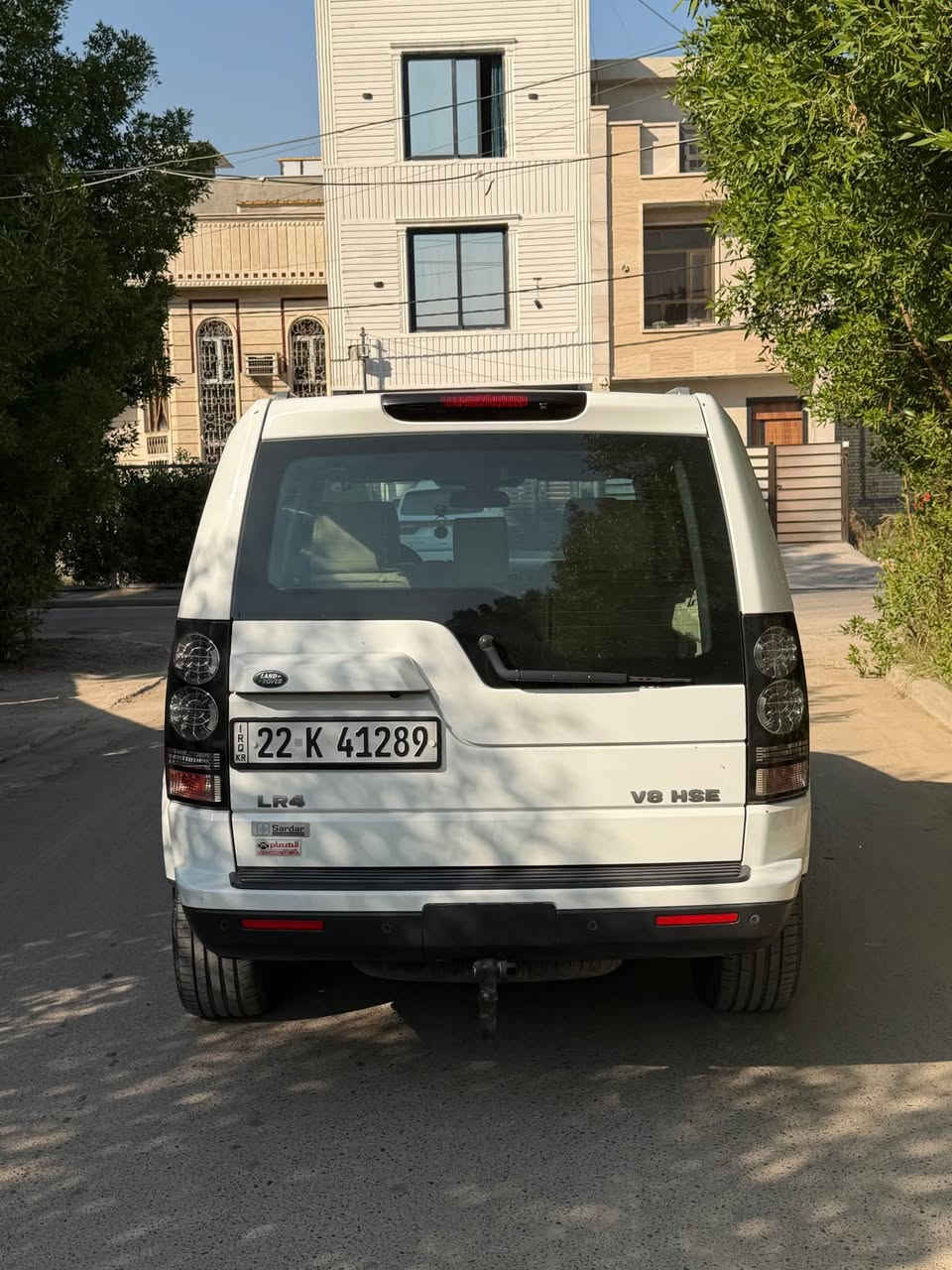 للبيع لاند روفر lr4 وكالة سردار كاملة بدون اي نقص بصمتين 
مكاني الحالي اربيل 
السعر ١٤٠ ورقة 
للتواصل *********** بغداد, العراق
