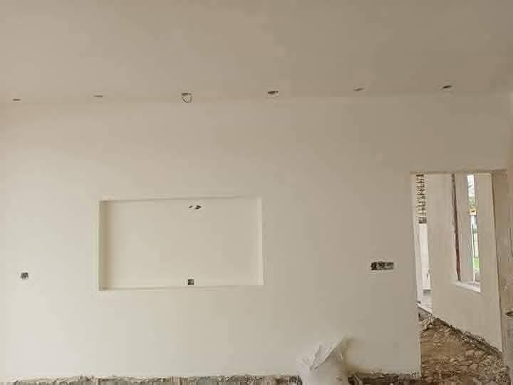 خلفات جص و***********
بياض ولبخ
 وسقل وتشميع شغل مضبوط بغداد وفقط
‏‪***********‬‏
