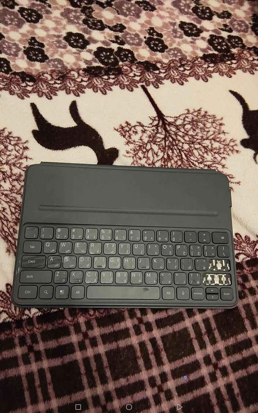 السلام عليكم
ايباد هونر باد 10
Honor pad 10

ذاكره 256
بطاريه 10100

عشوائيه 8:8
موجود وياه كارتونته وشاحنته الاصليه

المكان بغداد البياع
لا يوجد توصيل

السعر 370 وبي مجال حك جيه
تواصل خاص


**إذا كنت صاحب هذا الإعلان وتريد حذفه لأي سبب، رجاءا أرسل رسالة إلى الدعم الفني**
