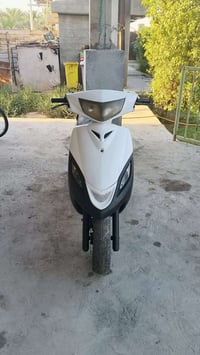 ماكس١٤٠ البيع دراجه نضيفه سعر ٤٠٠ الحسينيه الراشديه رقم ‏‪07761692423‬...